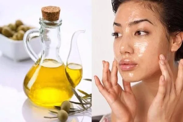 Bottiglia di olio extravergine Olio Cristofaro usata come cosmetico naturale per la pelle