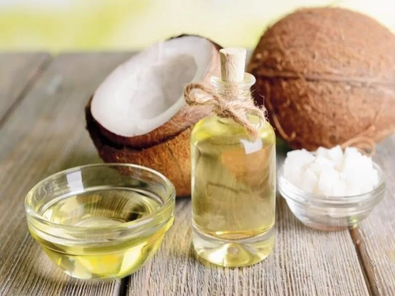 Saponette artigianali fatte in casa con olio di oliva e olio di cocco