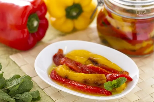 Peperoni sott'olio alla pugliese pronti in vasetto